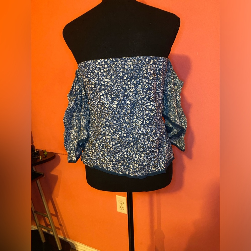 Floral Off-Shoulder Blue Top